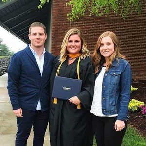 Meet your Posher, Danielle